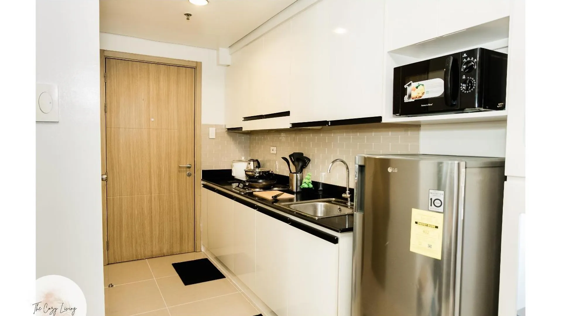 Hostel Shore Residences Tower D Staycation Near Sm Moa Manila Philippines